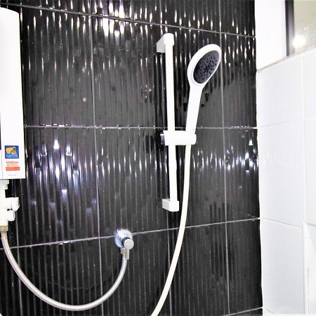 ดิ 168 แกลเลอรี เรสซิเดนซ์ แอนด์ โฮเต็ล Hotel เชียงใหม่ ภายนอก รูปภาพ