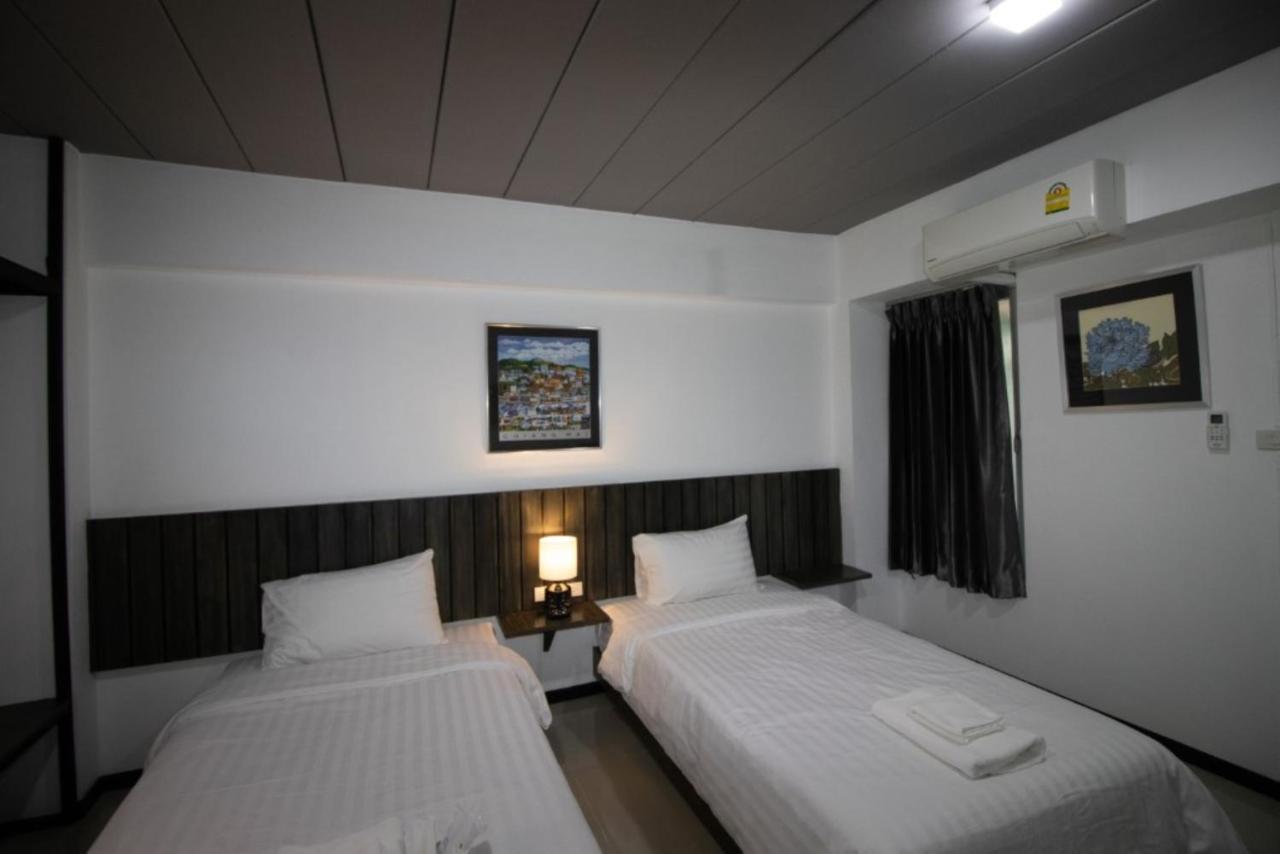 ดิ 168 แกลเลอรี เรสซิเดนซ์ แอนด์ โฮเต็ล Hotel เชียงใหม่ ภายนอก รูปภาพ