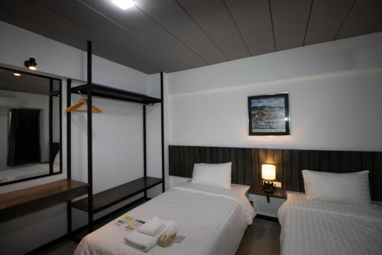 ดิ 168 แกลเลอรี เรสซิเดนซ์ แอนด์ โฮเต็ล Hotel เชียงใหม่ ภายนอก รูปภาพ