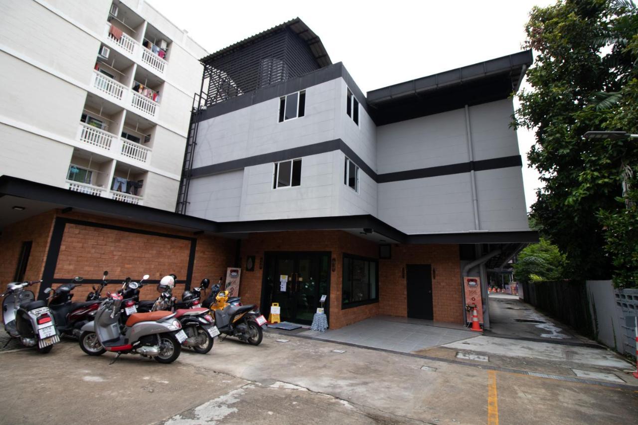 ดิ 168 แกลเลอรี เรสซิเดนซ์ แอนด์ โฮเต็ล Hotel เชียงใหม่ ภายนอก รูปภาพ