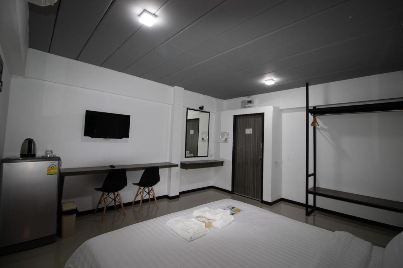ดิ 168 แกลเลอรี เรสซิเดนซ์ แอนด์ โฮเต็ล Hotel เชียงใหม่ ภายนอก รูปภาพ