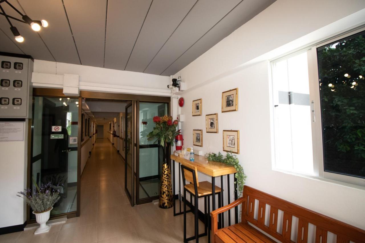 ดิ 168 แกลเลอรี เรสซิเดนซ์ แอนด์ โฮเต็ล Hotel เชียงใหม่ ภายนอก รูปภาพ