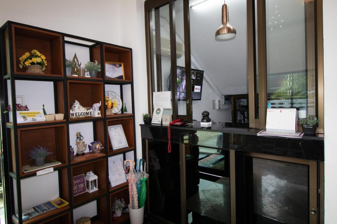 ดิ 168 แกลเลอรี เรสซิเดนซ์ แอนด์ โฮเต็ล Hotel เชียงใหม่ ภายนอก รูปภาพ