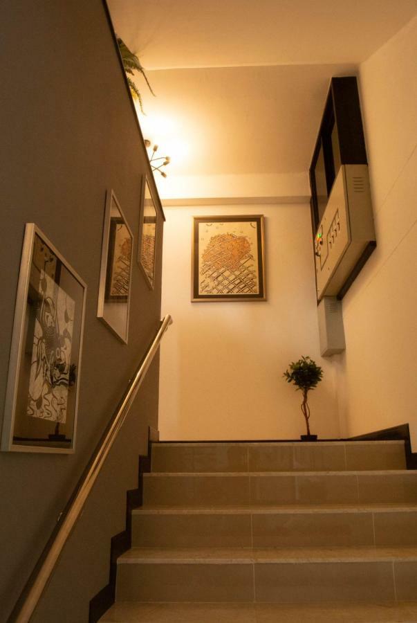 ดิ 168 แกลเลอรี เรสซิเดนซ์ แอนด์ โฮเต็ล Hotel เชียงใหม่ ภายนอก รูปภาพ
